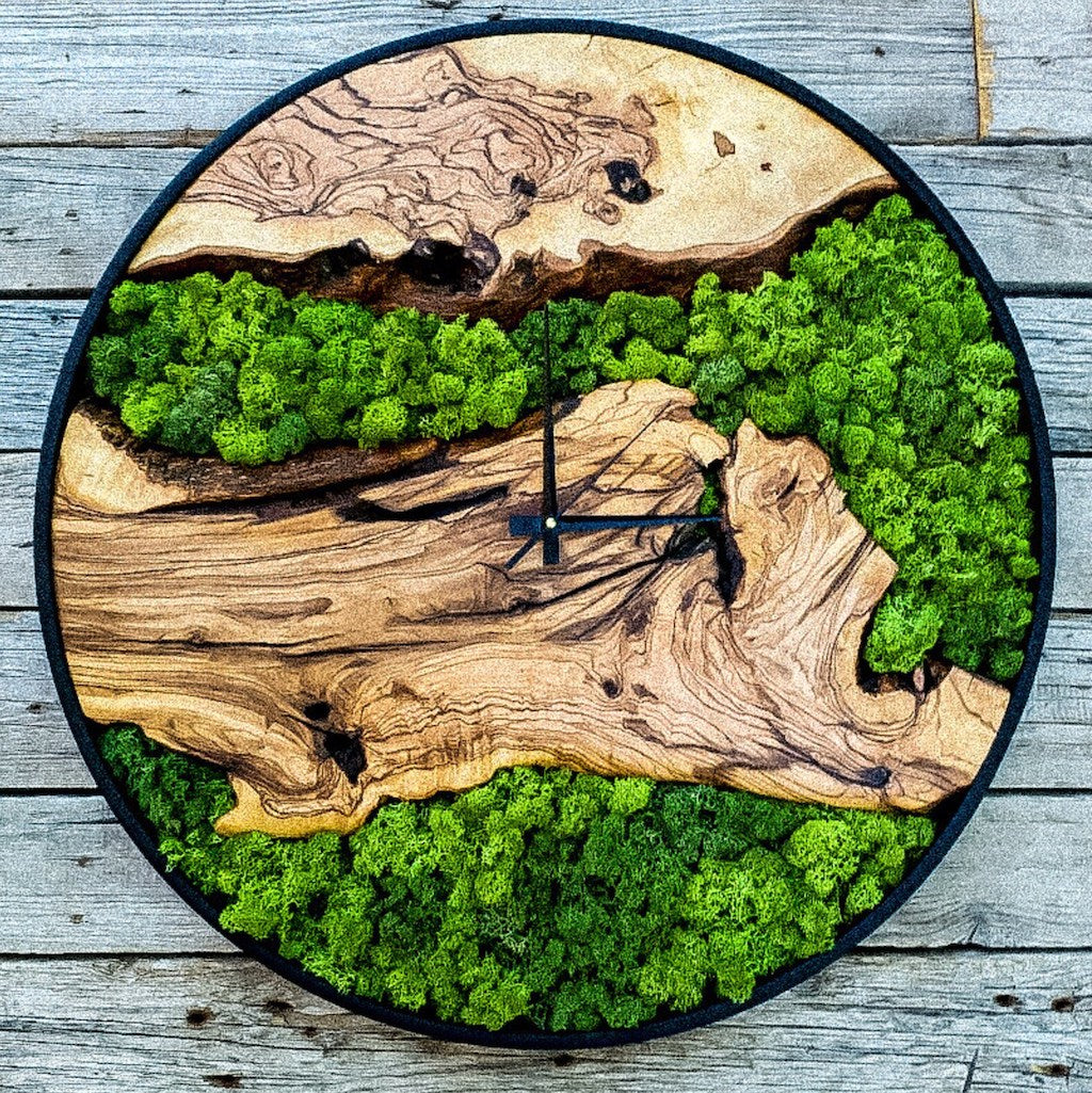 Mossy Timber Timepiece